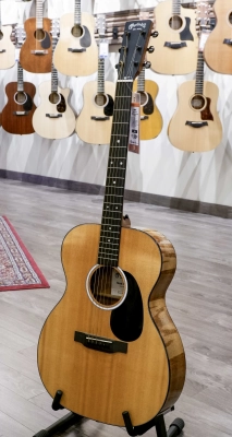 Martin Guitars - Road Series 000-12e Koa Guitar 4